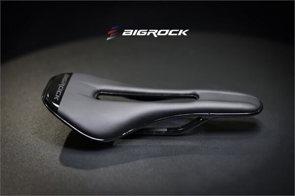 Yên xe đạp Bigrock Carbon V-Cut